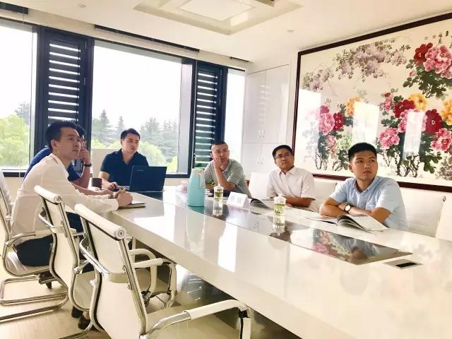熱烈歡迎湖州市吳興區(qū)領(lǐng)導(dǎo)一行蒞臨創(chuàng)綠家指導(dǎo)！