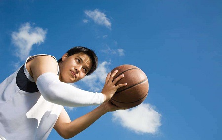 新房裝修后多久可以入?。啃枰兹﹩?？