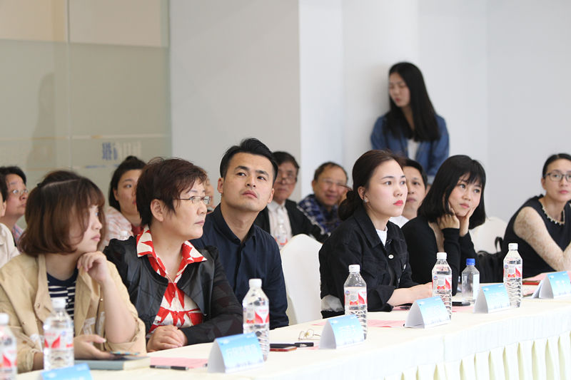 創(chuàng)綠家環(huán)保應(yīng)邀參加2018中國(guó)透明工廠評(píng)選啟動(dòng)儀式！