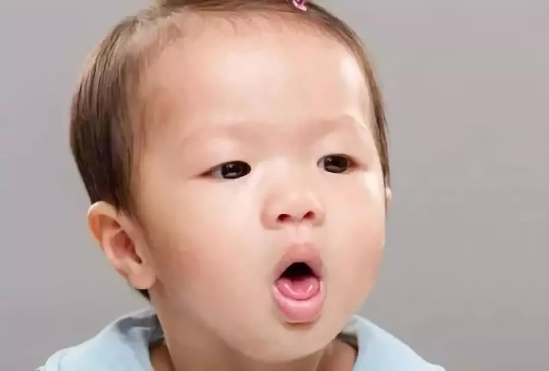4歲男孩和媽媽辦“婚禮”，真相令人淚崩！