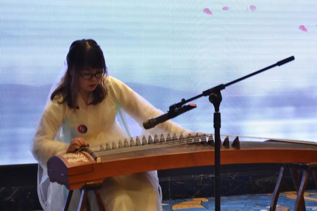 創(chuàng)綠家環(huán)保2018年中工作會(huì)議暨5周年慶典圓滿結(jié)束！