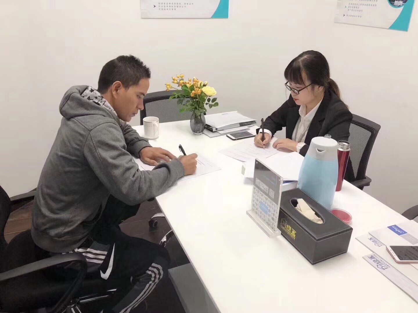 熱烈祝賀陳總簽約創(chuàng)綠家河南省縣級市代理！