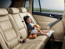 車內(nèi)空氣凈化價(jià)格是多少？